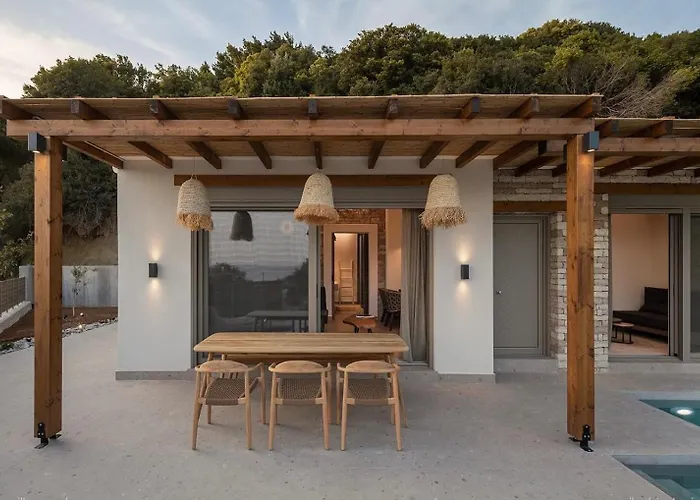 Luxury Villas Vrachos Beach