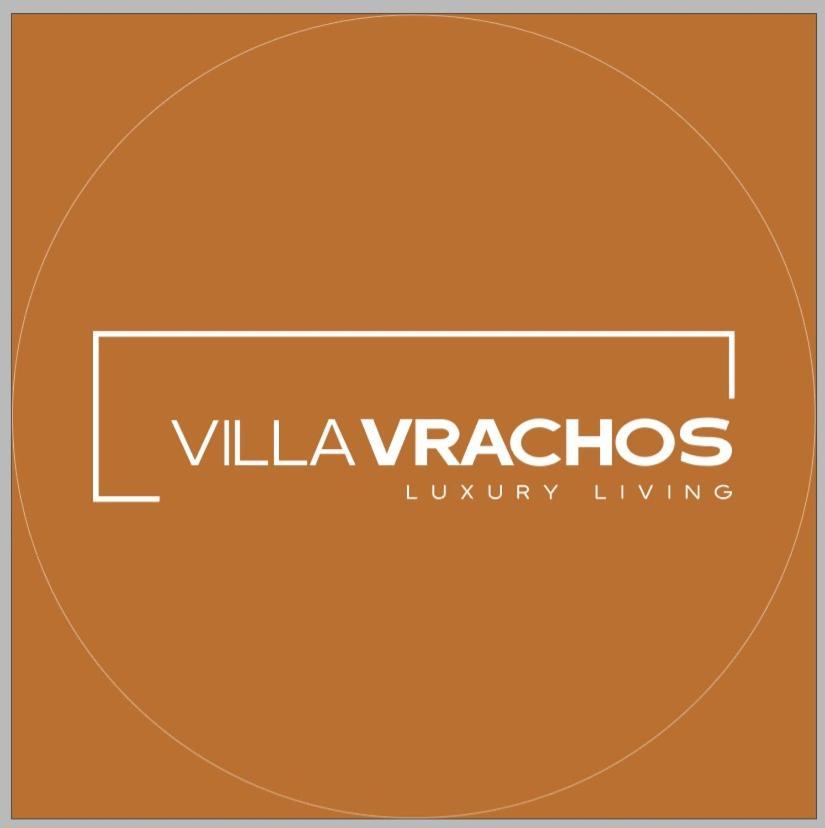 Luxury Villa *