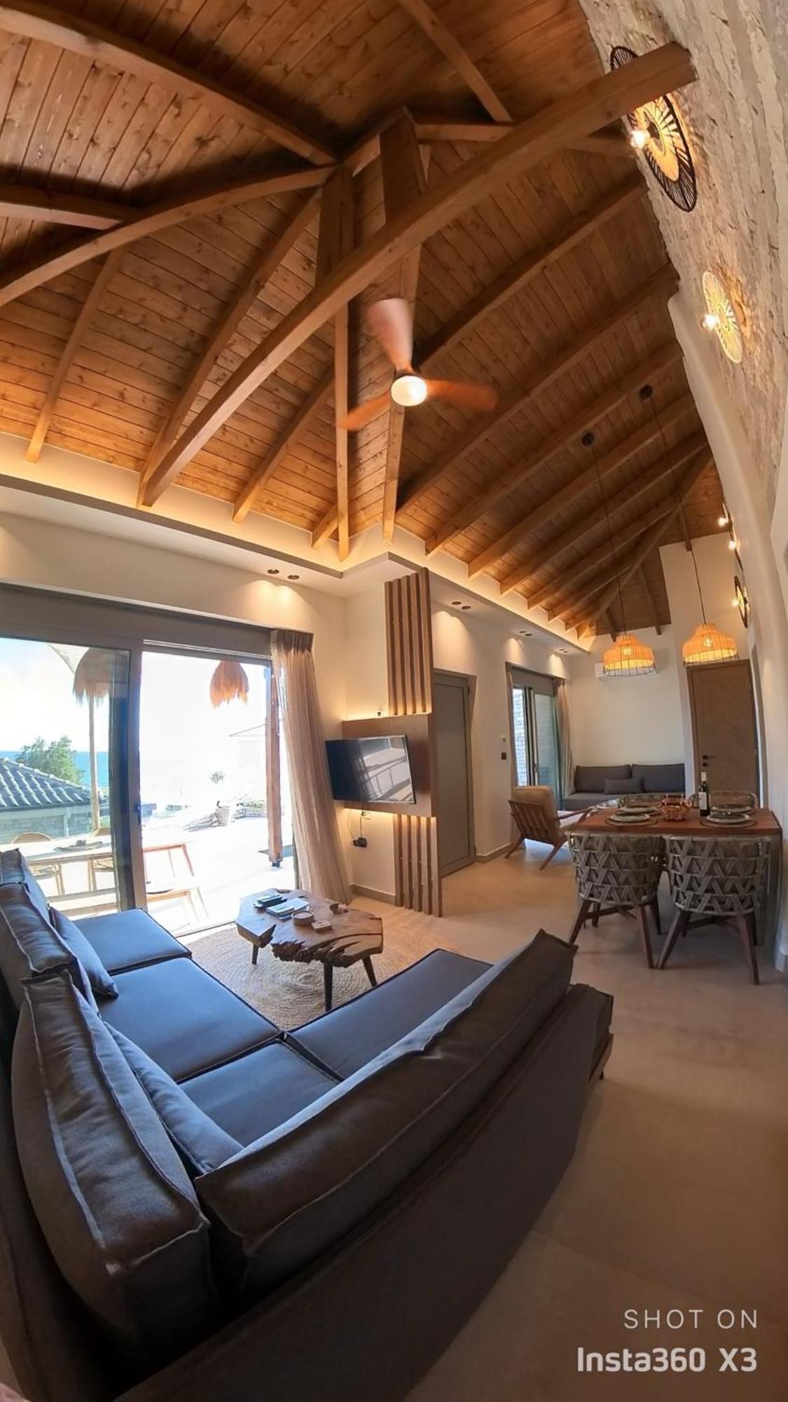 Luxury Villa Vráchos