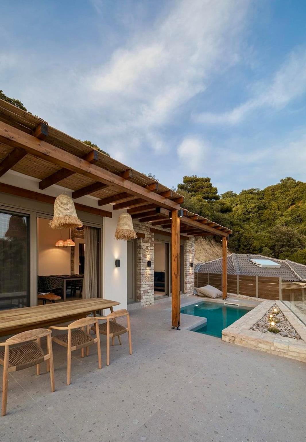 Luxury Villa Vráchos